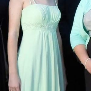David's Bridal Spaghetti Strap Chiffon w Beaded Em